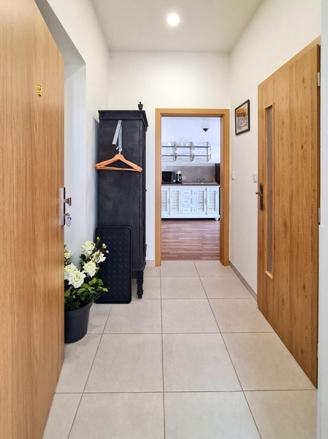 Apartman Praha Brevnov ภายนอก รูปภาพ