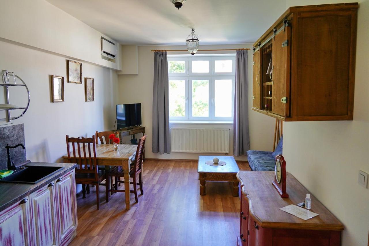 Apartman Praha Brevnov ภายนอก รูปภาพ